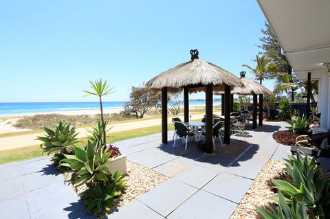 Bilinga Beach Motel - Sunshine Coast Tourism 15