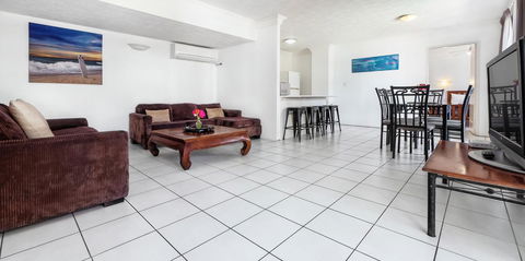 Bilinga Beach Motel - Sunshine Coast Tourism 42