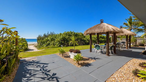 Bilinga Beach Motel - Sunshine Coast Tourism 19