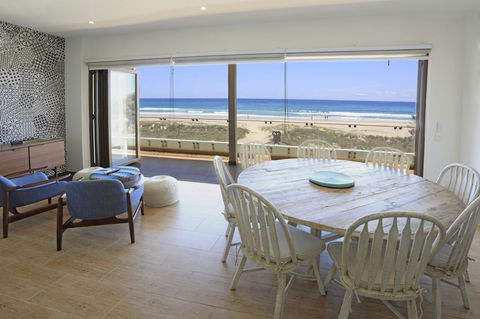 Bilinga Beach Motel - Sunshine Coast Tourism 11