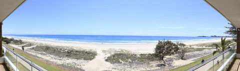 Bilinga Beach Motel - Sunshine Coast Tourism 16