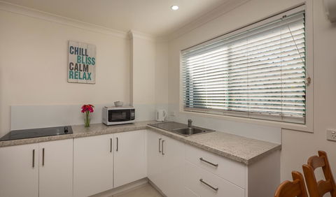 Bilinga Beach Motel - Sunshine Coast Tourism 38