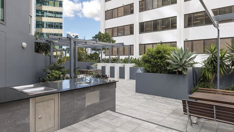 Oaks Brisbane On Felix Suites - Holiday Sunshine Coast 14