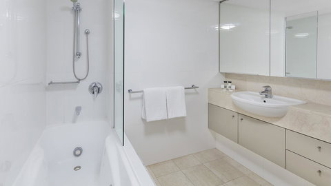 Oaks Brisbane On Felix Suites - Holiday Sunshine Coast 11