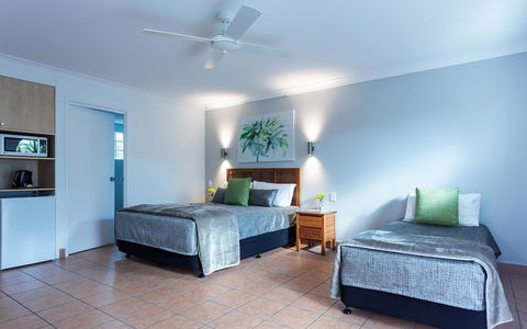 Anchor Motel Noosa - Holiday Sunshine Coast 9