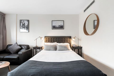 Ridge Apartment Hotel - Sunshine Coast Tourism 1