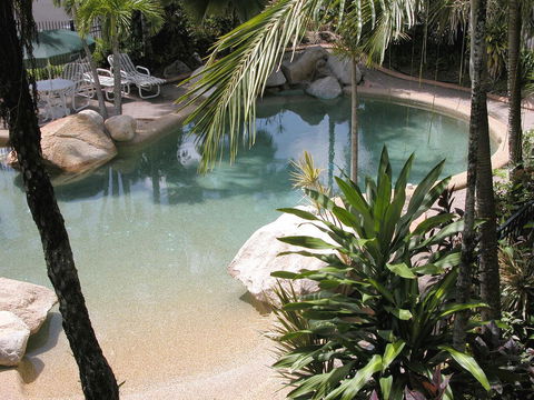 Cairns Queenslander Hotel & Apartments - Sunshine Coast Tourism 13