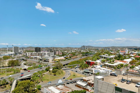 Quest South Brisbane - Holiday Sunshine Coast 14