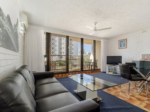 Broadbeach Travel Inn Apartments - Sunshine Coast Tourism 44