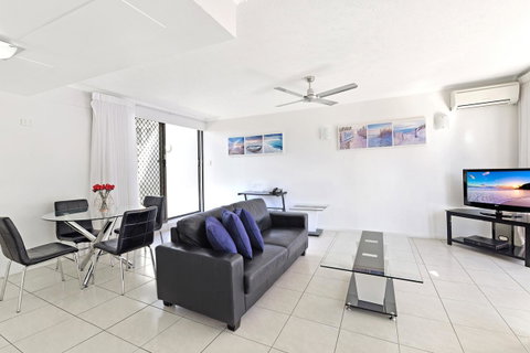 Broadbeach Travel Inn Apartments - Sunshine Coast Tourism 3