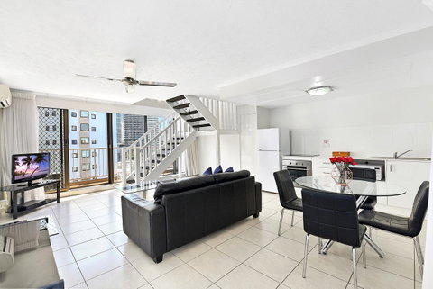 Broadbeach Travel Inn Apartments - Sunshine Coast Tourism 2