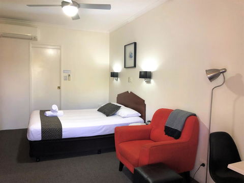 Airport Clayfield Motel - Sunshine Coast Tourism 7