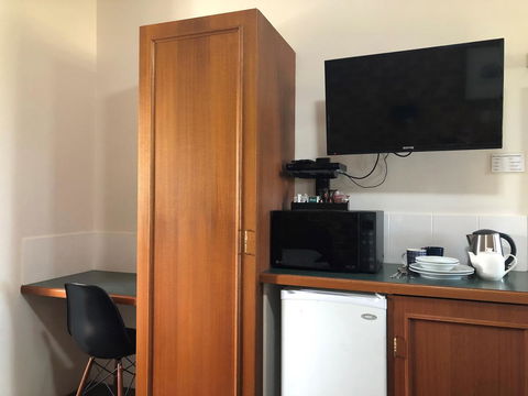 Airport Clayfield Motel - Sunshine Coast Tourism 9