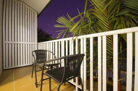 Coral Tree Inn - Sunshine Coast Tourism 34