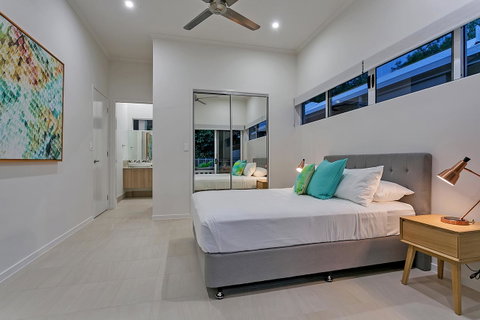 Oceans Edge Holiday Home - Sunshine Coast Tourism 10