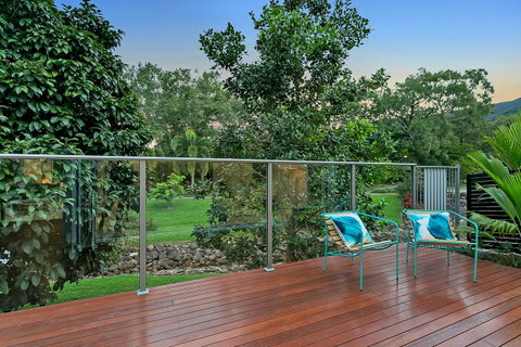Oceans Edge Holiday Home - Sunshine Coast Tourism 1