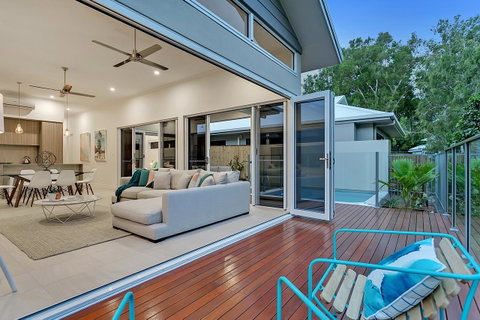 Oceans Edge Holiday Home - Sunshine Coast Tourism 4