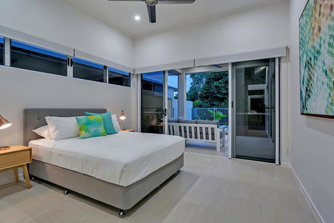 Oceans Edge Holiday Home - Sunshine Coast Tourism 12
