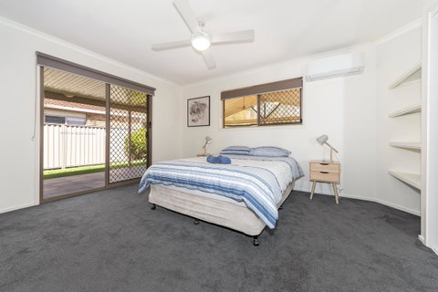 Waterfront Theme Park Getaway - Sunshine Coast Tourism 7