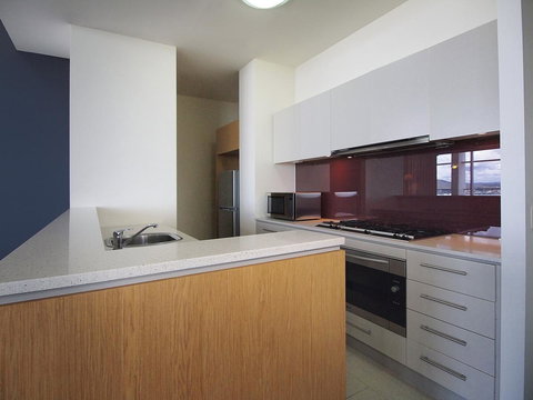 Oaks Brisbane Casino Tower Suites - Sunshine Coast Tourism 18