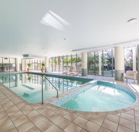 Meriton On Main Beach - Holiday Sunshine Coast