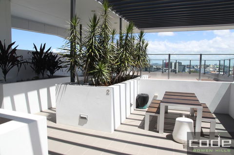 Code Apartments - Holiday Sunshine Coast 27
