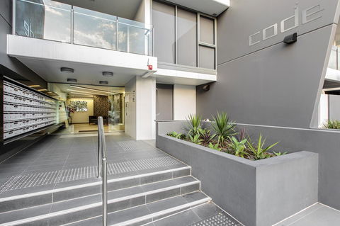 Code Apartments - Holiday Sunshine Coast 21