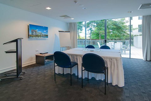 ULTIQA Freshwater Point Resort - Holiday Sunshine Coast 2