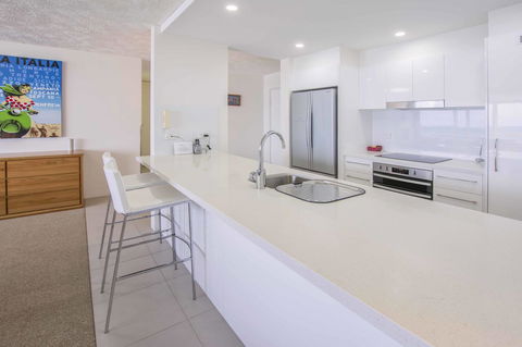84 The Spit Holiday Apartments - Sunshine Coast Tourism 14