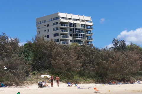 84 The Spit Holiday Apartments - Sunshine Coast Tourism 0