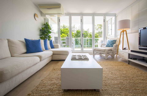 84 The Spit Holiday Apartments - Sunshine Coast Tourism 18