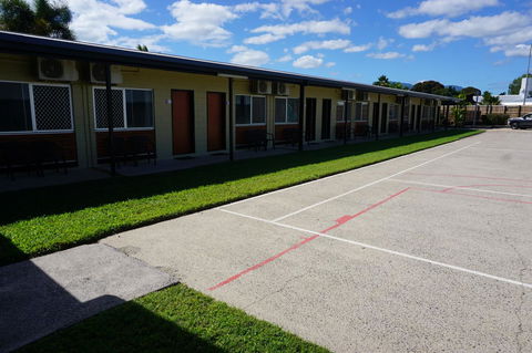 YAL Cairns - A Motel That Makes A Difference - Sunshine Coast Tourism 41