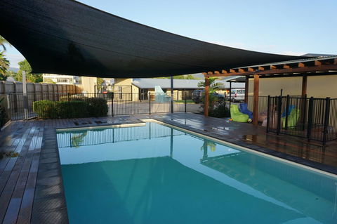 YAL Cairns - A Motel That Makes A Difference - Sunshine Coast Tourism 28