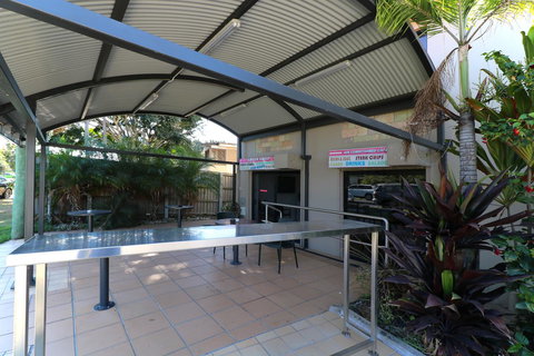 Novena Palms Motel - Holiday Sunshine Coast 26