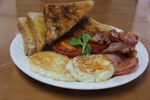 Novena Palms Motel - Holiday Sunshine Coast 31