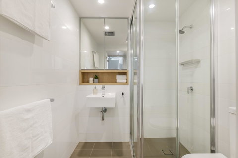 DoubleOne3 Apartments - Sunshine Coast Tourism 7
