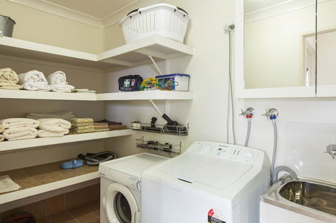 Marcol Place Holiday Apartments - Sunshine Coast Tourism 18
