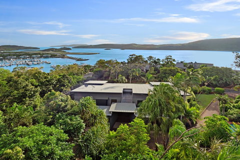 Oasis Apartments On Hamilton Island By HIHA - Sunshine Coast Tourism 29