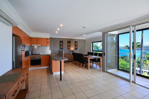 Oasis Apartments On Hamilton Island By HIHA - Sunshine Coast Tourism 12