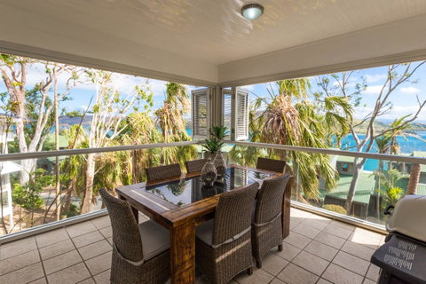 Oasis Apartments On Hamilton Island By HIHA - Sunshine Coast Tourism 7