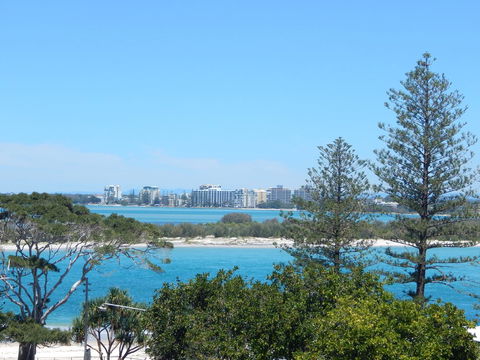 Tranquil Shores - Sunshine Coast Tourism 15