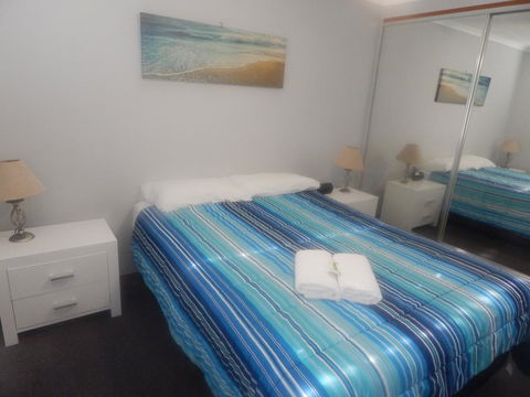 Tranquil Shores - Sunshine Coast Tourism 2