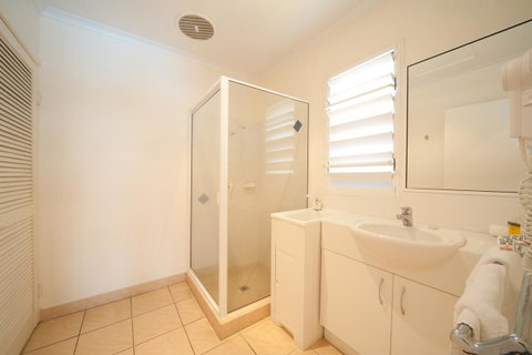 Mango House Resort - Sunshine Coast Tourism 21