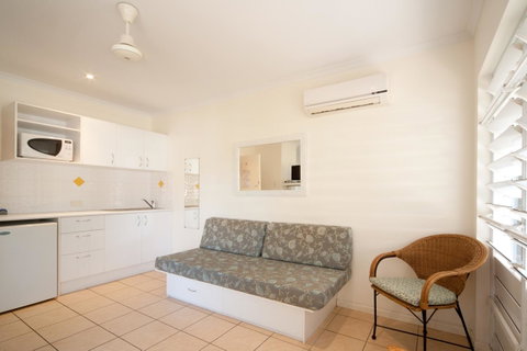 Mango House Resort - Sunshine Coast Tourism 5