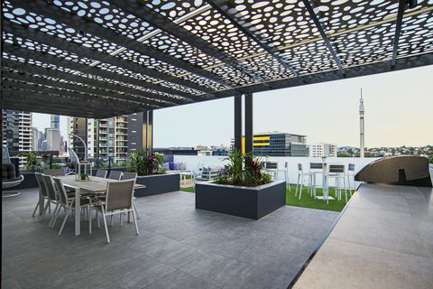 Arise Harmony Apartments - Holiday Sunshine Coast 2