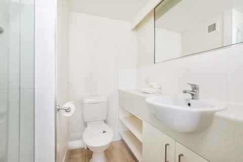 Majorca Isle Beachside Resort - Holiday Sunshine Coast 6