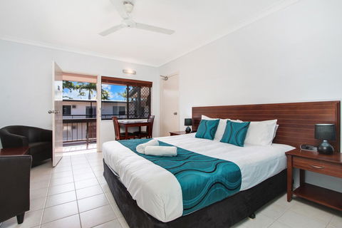 Cairns City Palms - Holiday Sunshine Coast 17