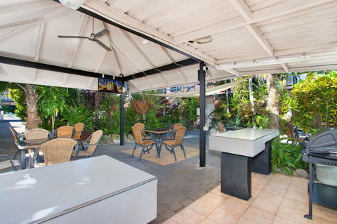 Cairns City Palms - Holiday Sunshine Coast 31