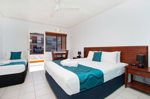 Cairns City Palms - Holiday Sunshine Coast 28