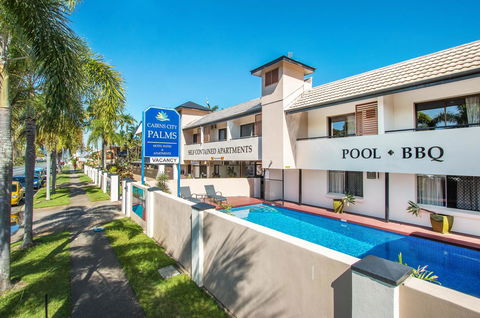 Cairns City Palms - Holiday Sunshine Coast 1